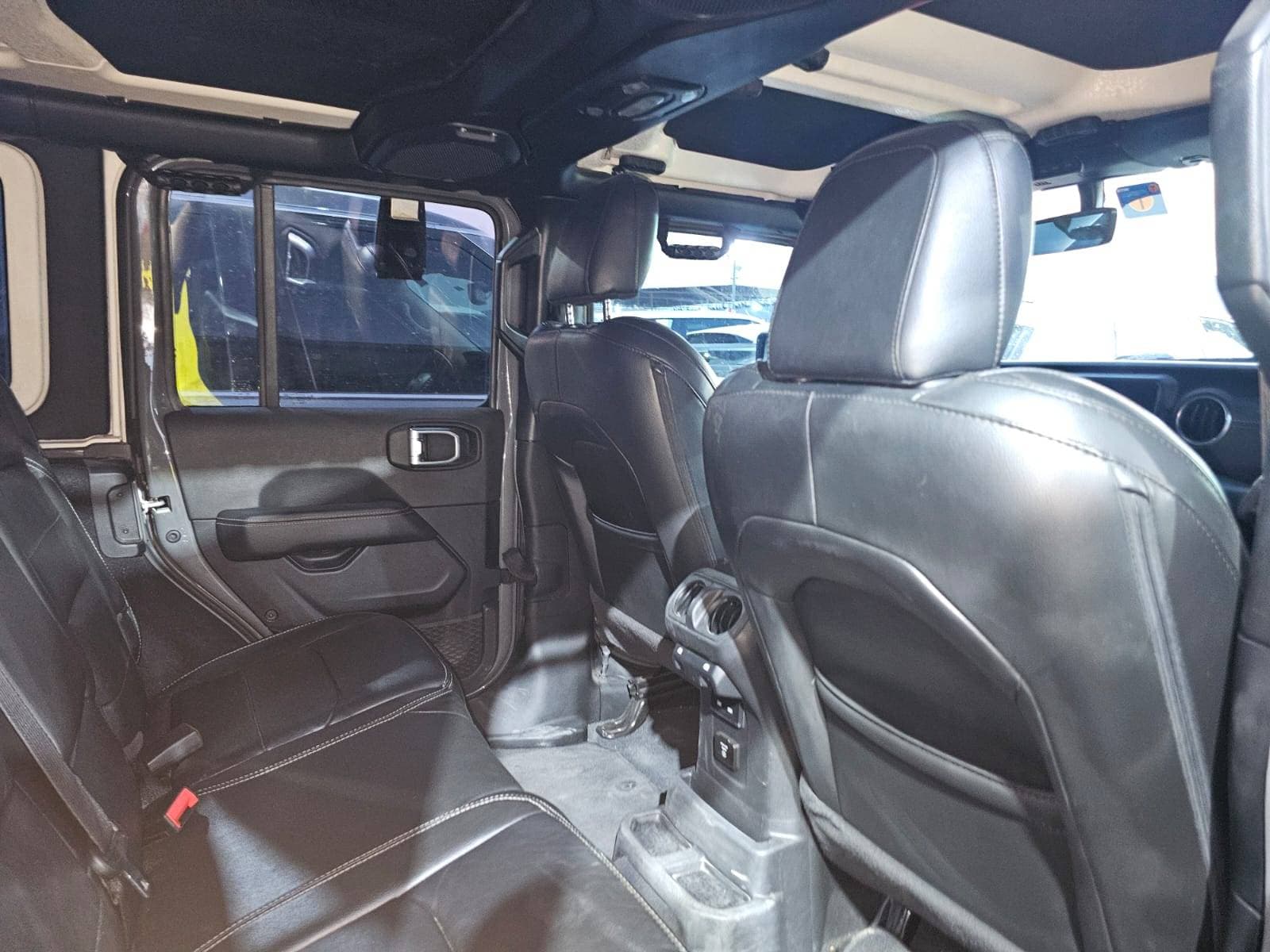 JEEP WRANGLER UNLIMITED SAHARA 2022 view 2 JEEP WRANGLER UNLIMITED SAHARA 2022 view 2