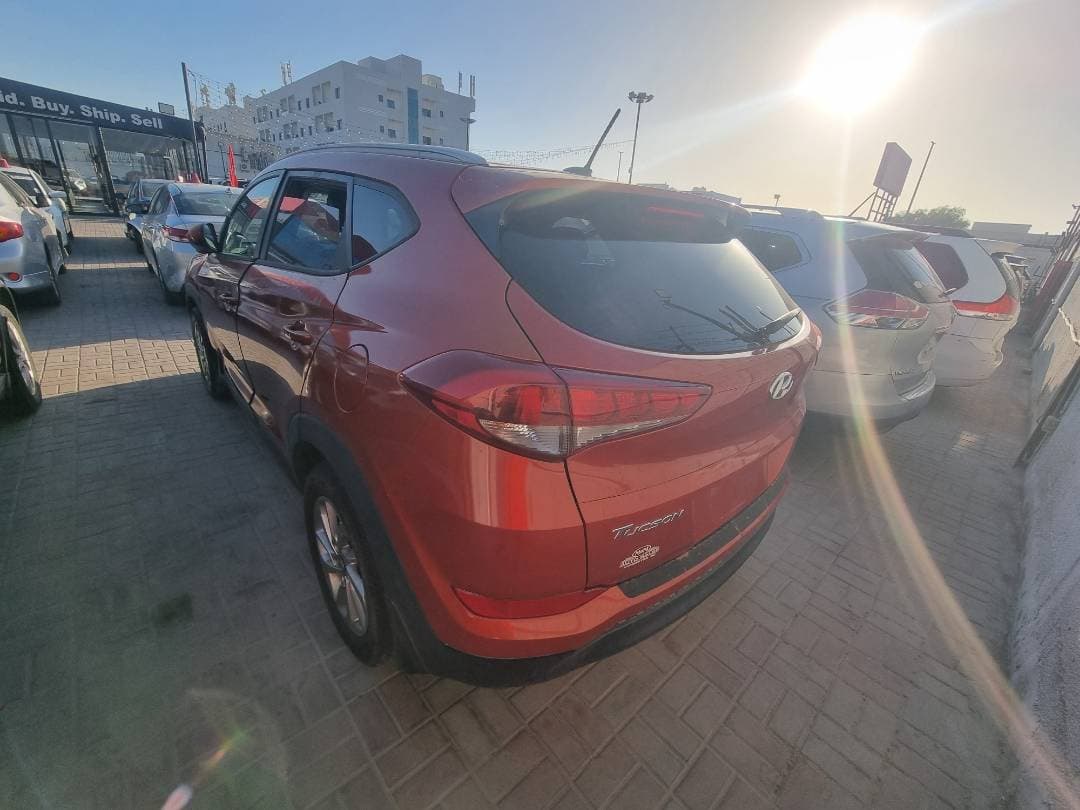 HYUNDAI TUCSON 2016 view 4 HYUNDAI TUCSON 2016 view 4