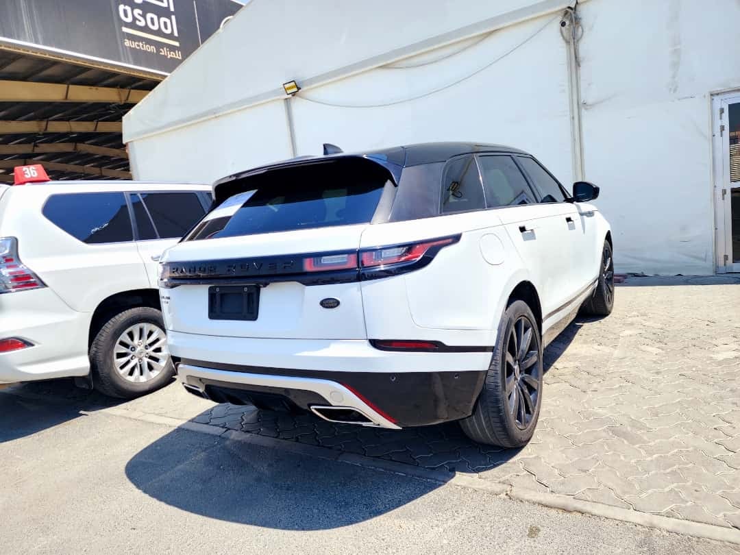 LAND ROVER RANGE ROVER DYNAMIC SE - Exterior LAND ROVER RANGE ROVER DYNAMIC SE - Exterior