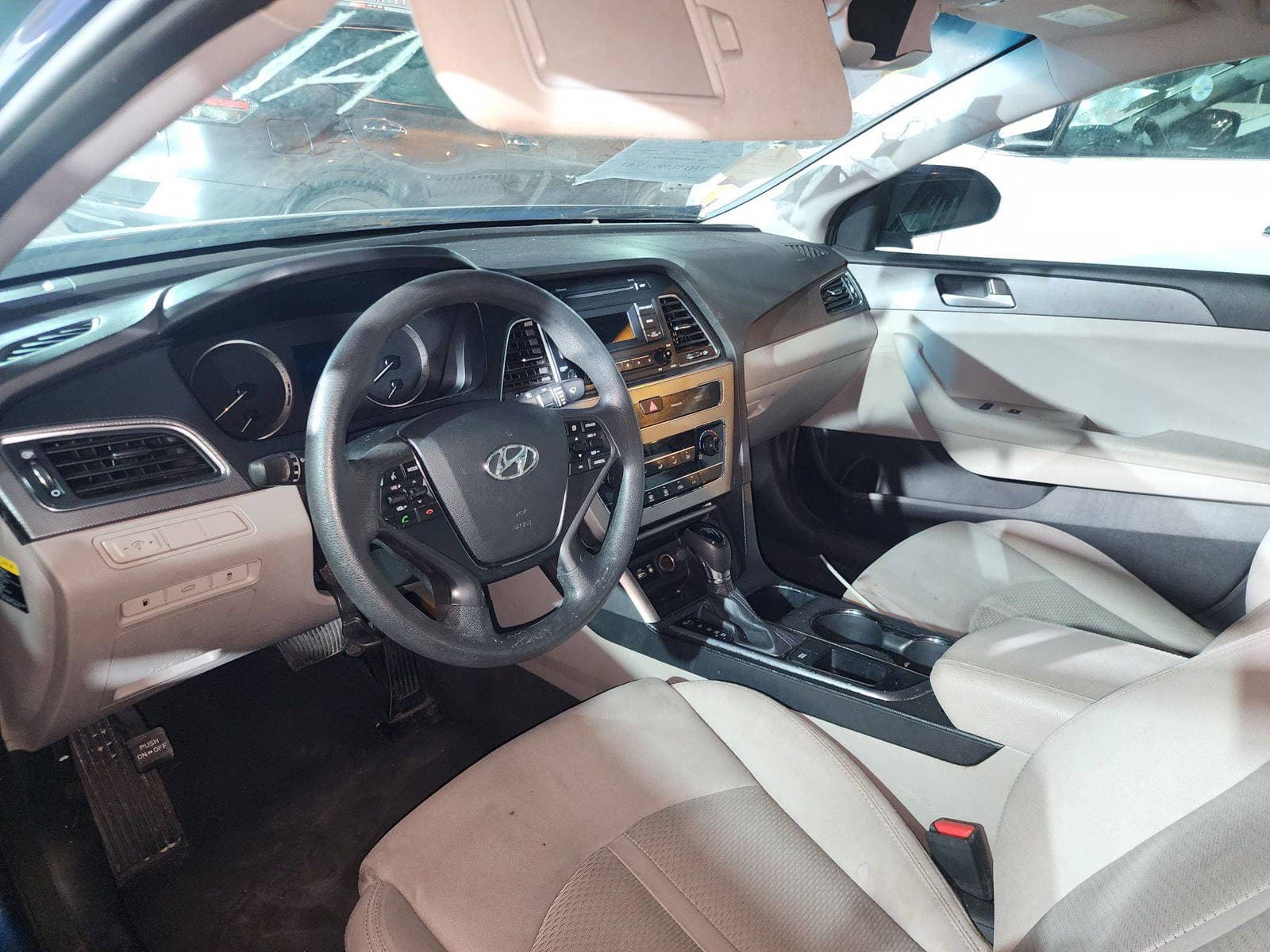 HYUNDAI SONATA 2015 view 8 HYUNDAI SONATA 2015 view 8