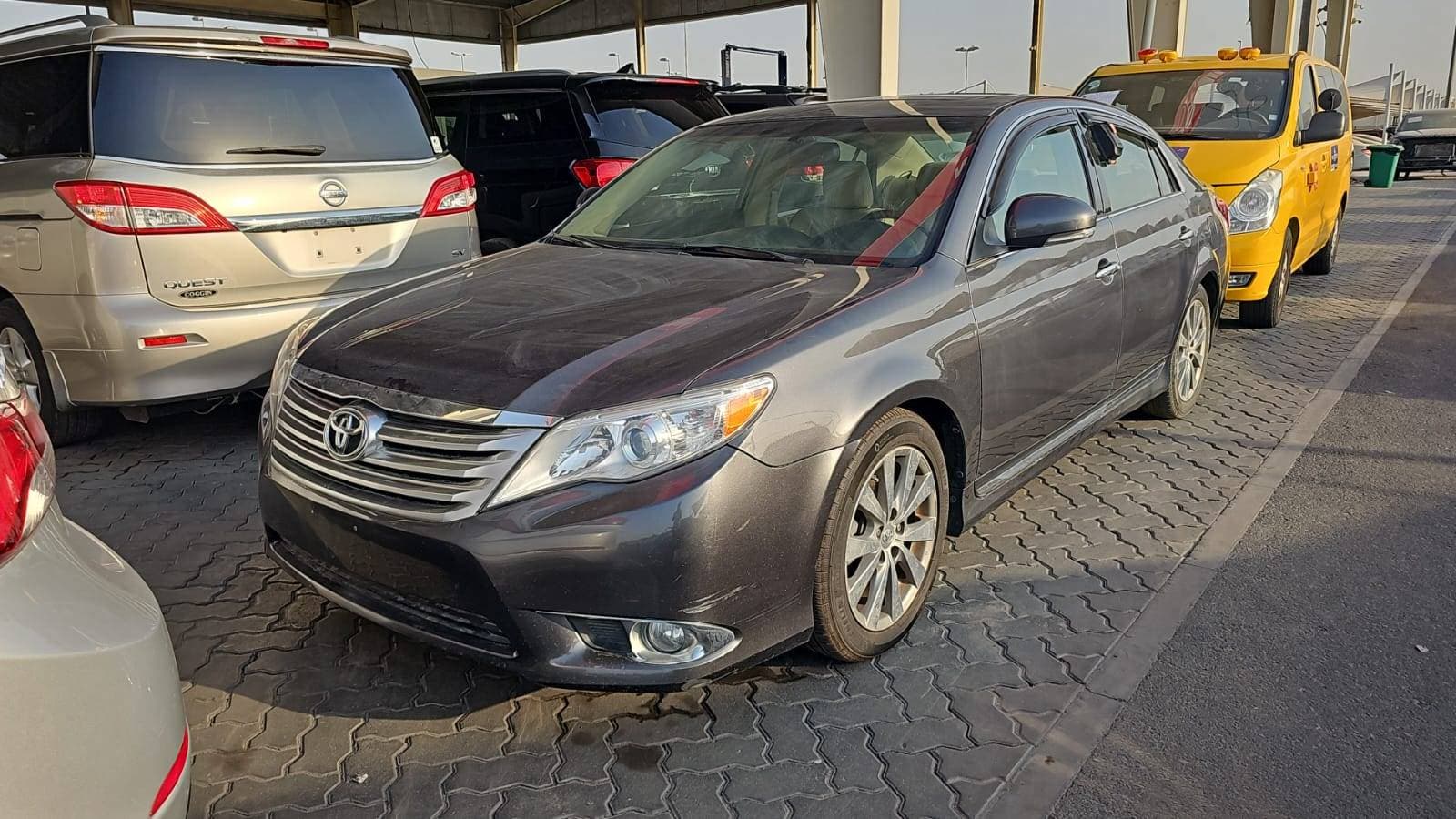TOYOTA AVALON 2011 view 3 TOYOTA AVALON 2011 view 3