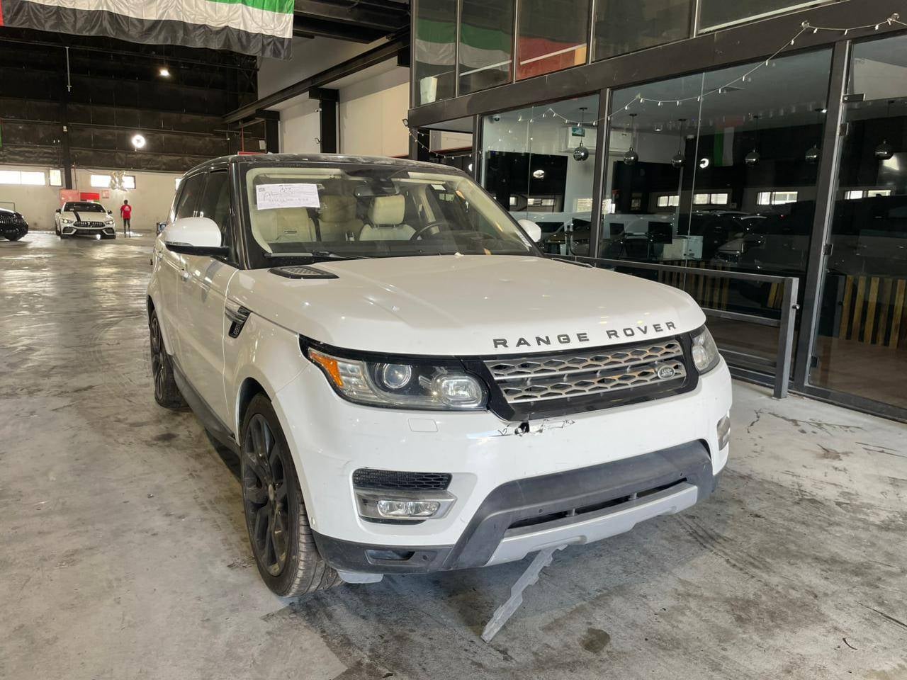 LAND ROVER RANGE ROVER SPORT HSE - Exterior LAND ROVER RANGE ROVER SPORT HSE - Exterior