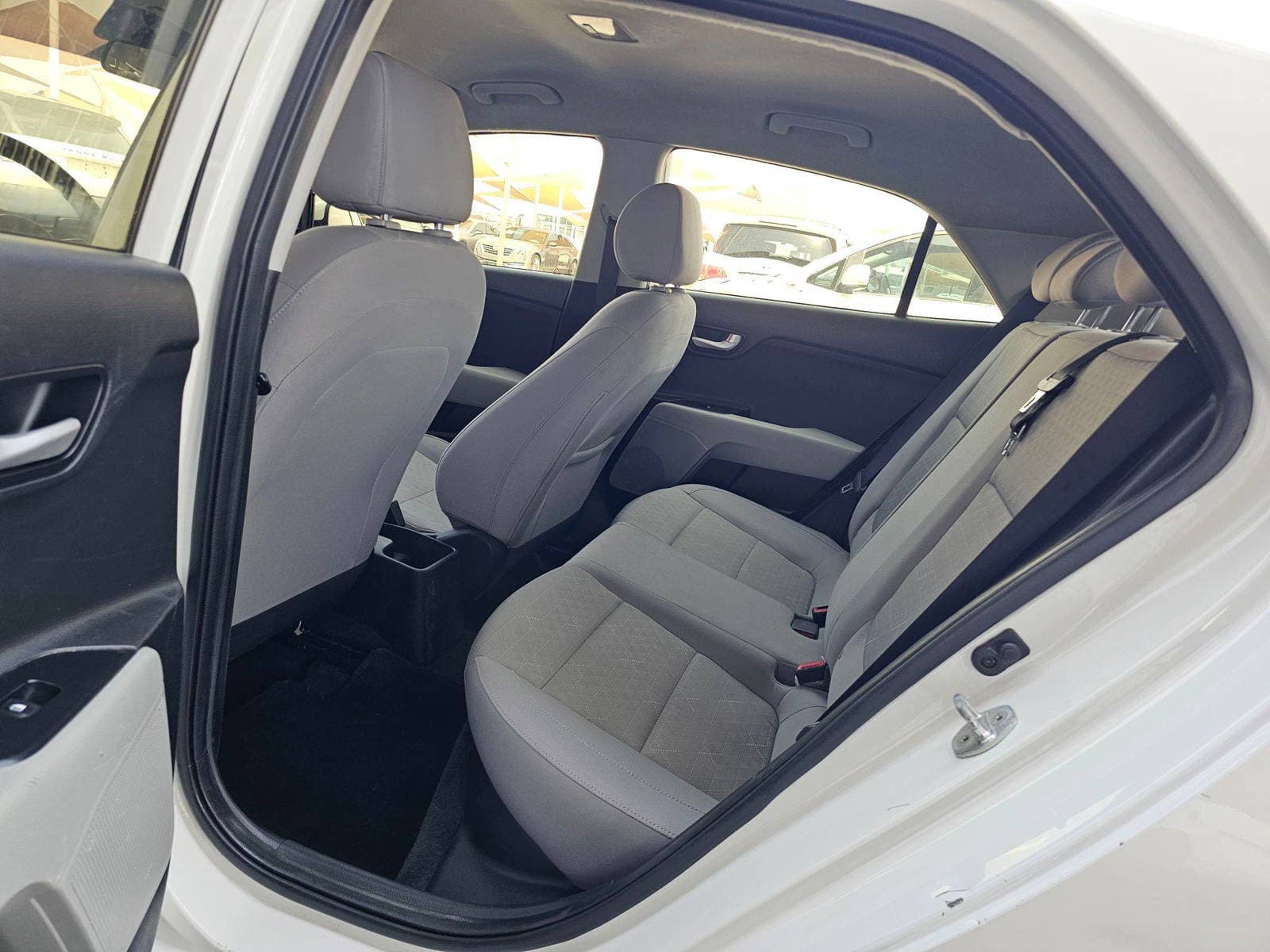 KIA RIO 2019 view 5 KIA RIO 2019 view 5