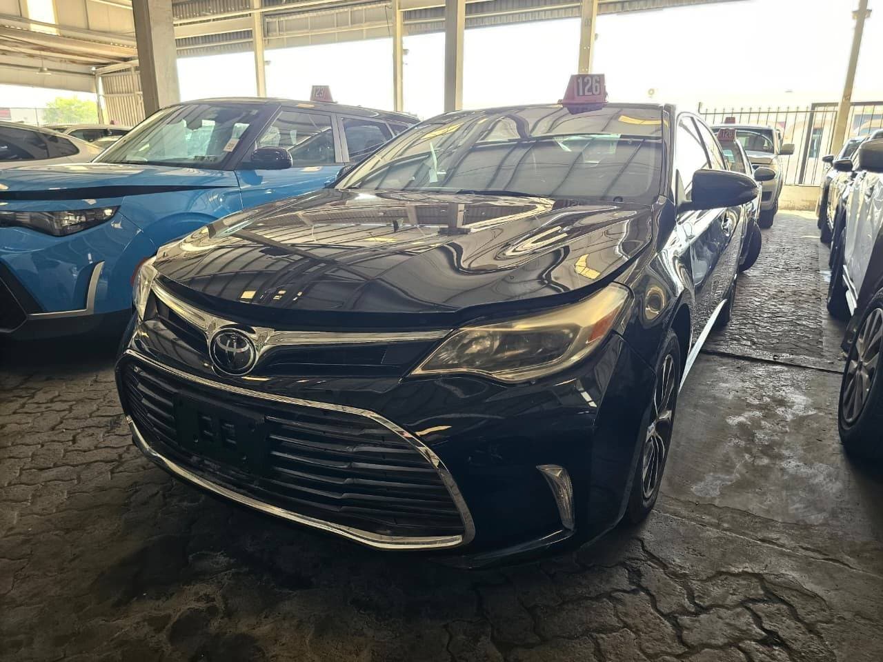 TOYOTA AVALON 2017 view 2 TOYOTA AVALON 2017 view 2