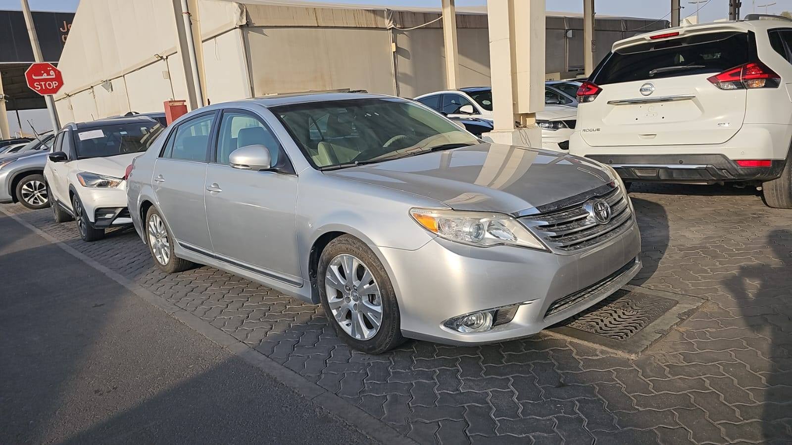 TOYOTA AVALON 2011 view 1 TOYOTA AVALON 2011 view 1