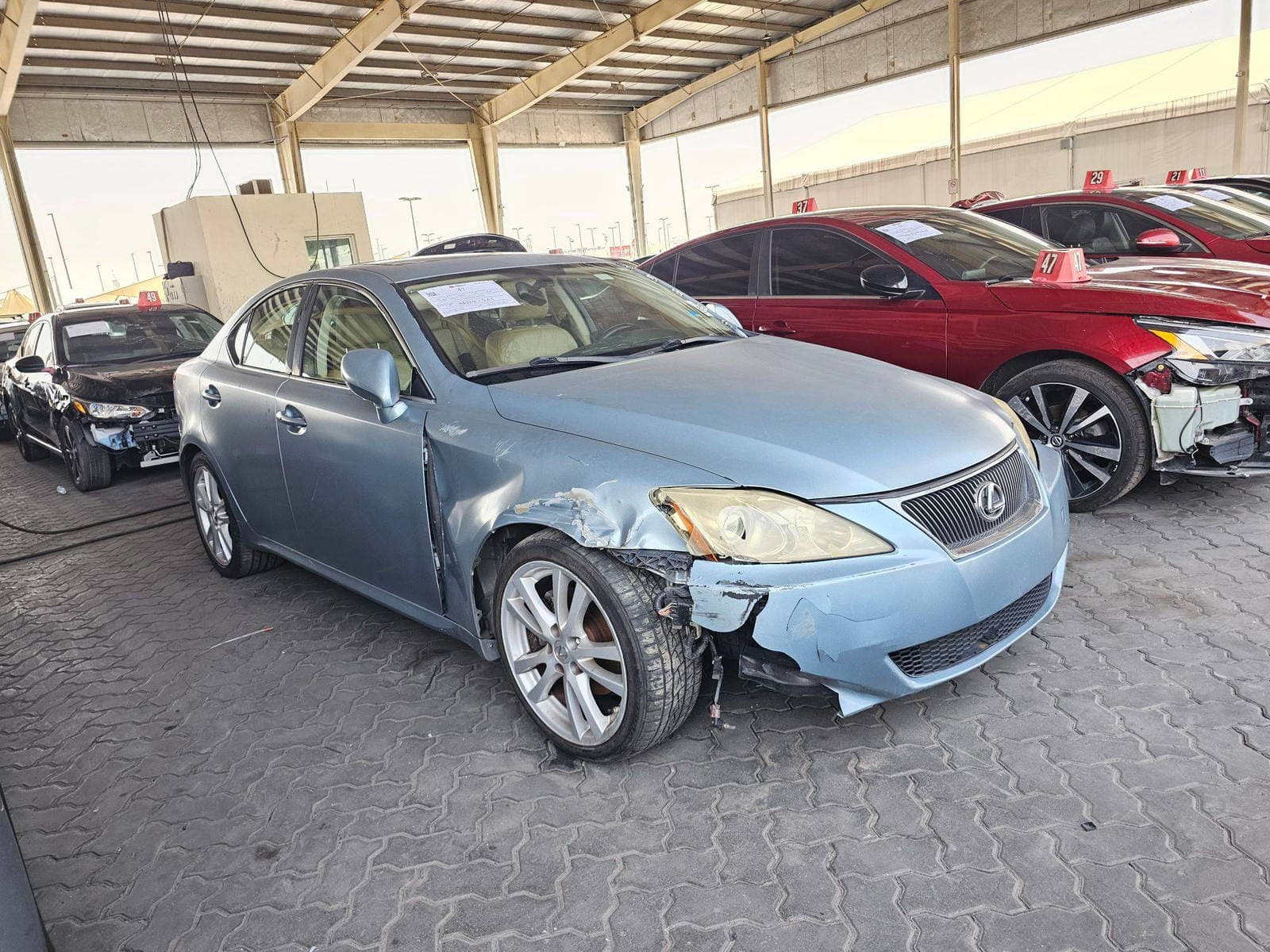 LEXUS IS 250 - Exterior LEXUS IS 250 - Exterior